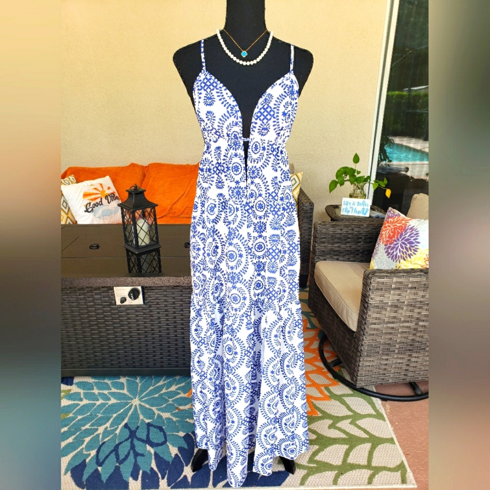Maxi dress